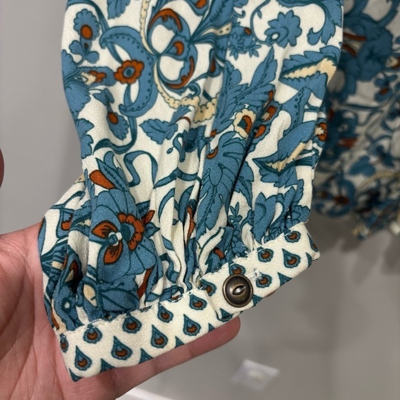 Anthropologie Floral Button Down Top Women’s Size Small - Picture 7 of 13